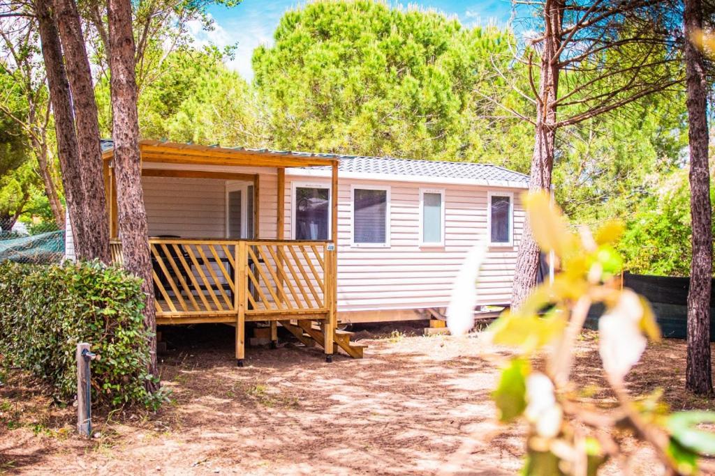 Camping Le Roucan West فيا المظهر الخارجي الصورة