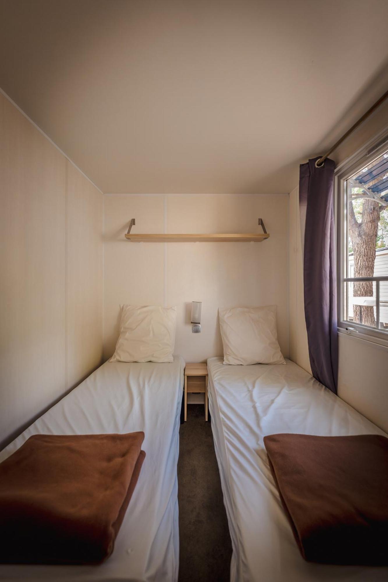 Camping Le Roucan West فيا المظهر الخارجي الصورة