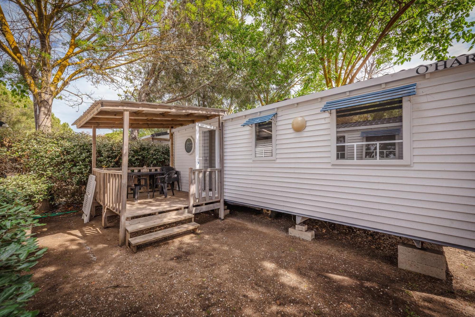 Camping Le Roucan West فيا المظهر الخارجي الصورة